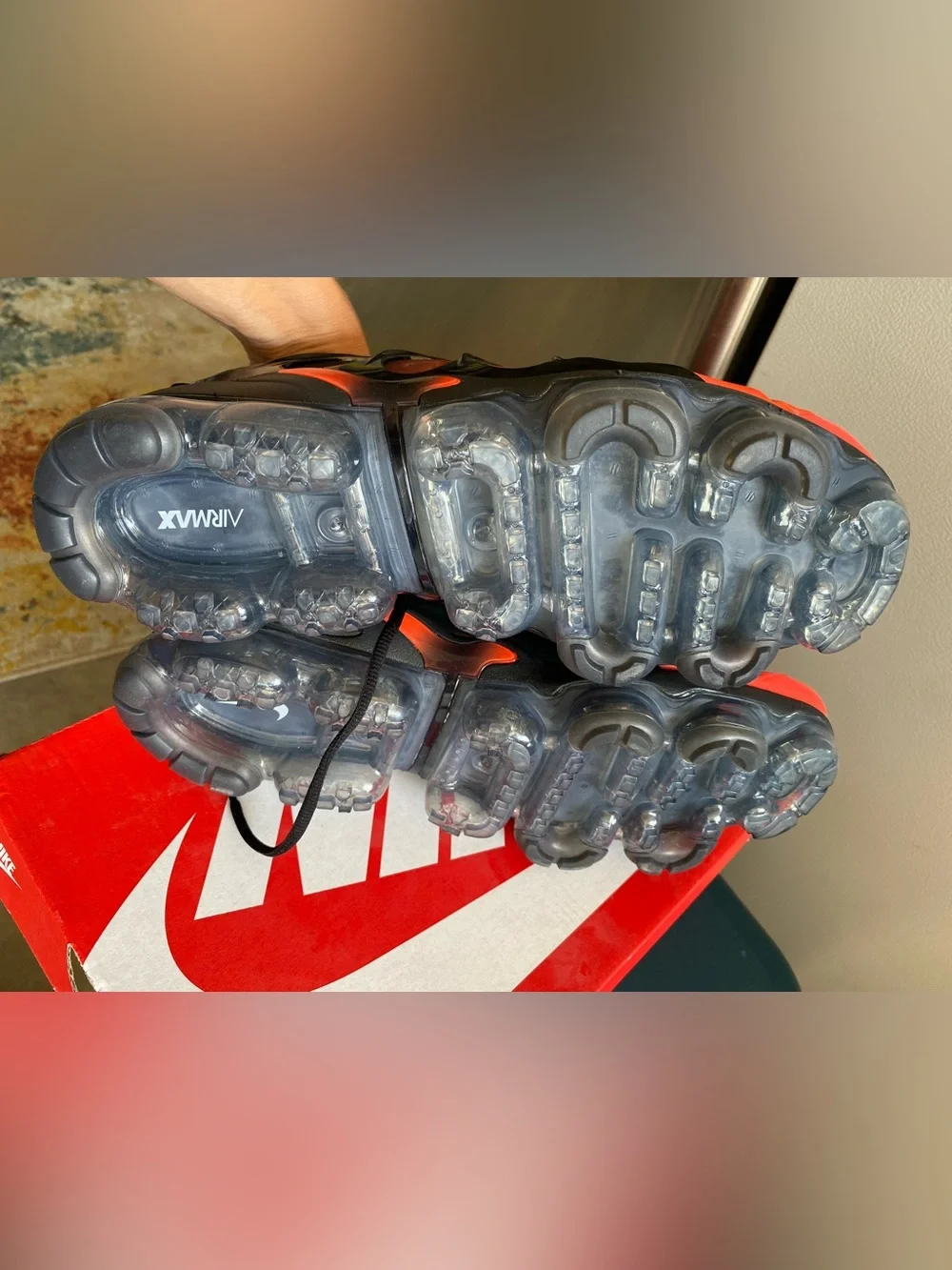 Nike Air VaporMax Plus 'Black Crimson Gradient'